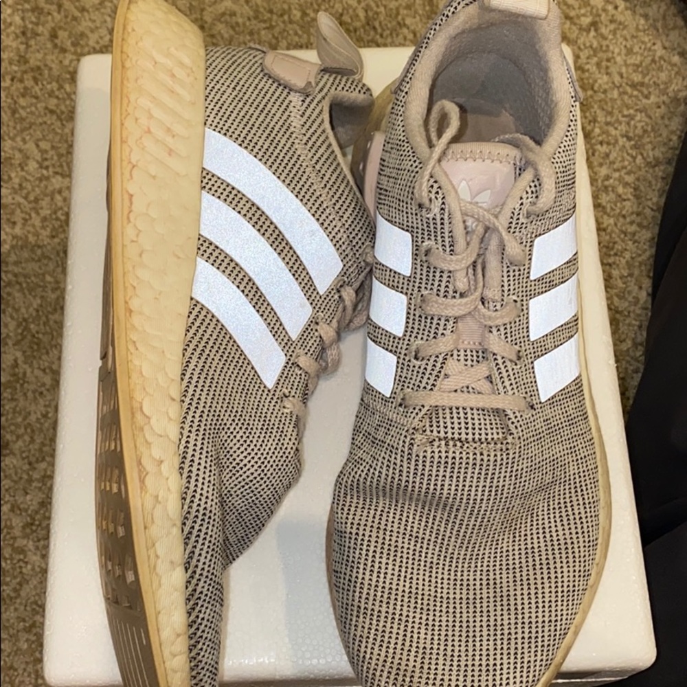 Adidas NMD boost women’s 9